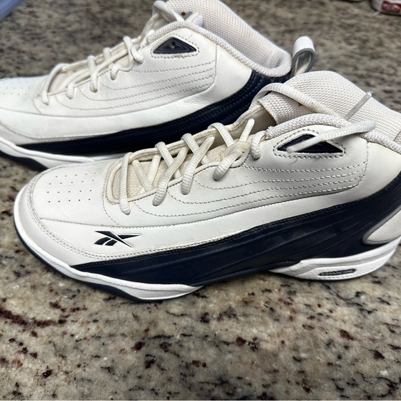 Reebok Other - Brand new Reeboks.